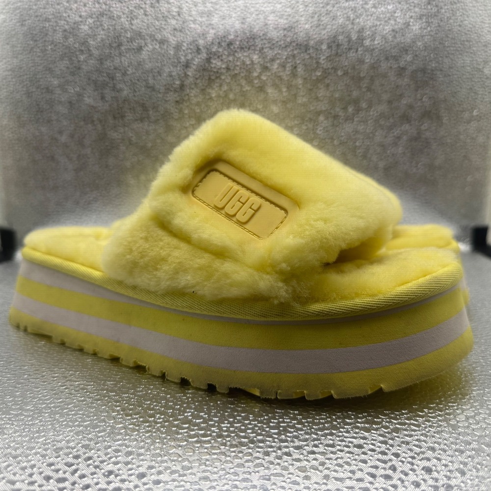 Size 8 UGG Fluffita Platform Slides Womens Yellow Good Sheepskin 1113470